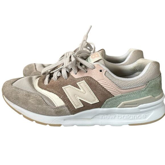 New Balance 997H Women’s Size 8 Tan Pink Shoes Sneakers - Picture 2 of 9